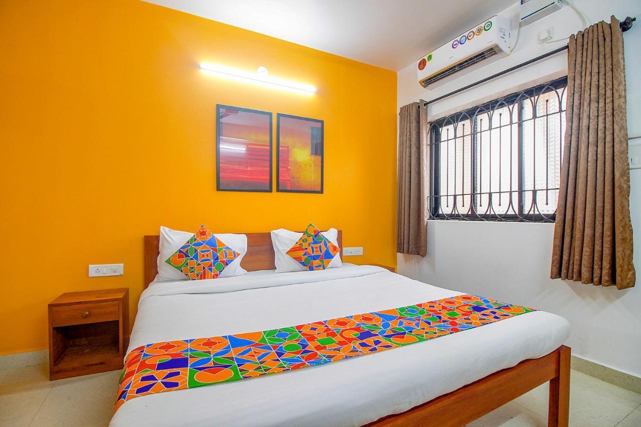 Fabescape Sk Studios With Pool & Gym, Arpora Old Goa Exterior foto