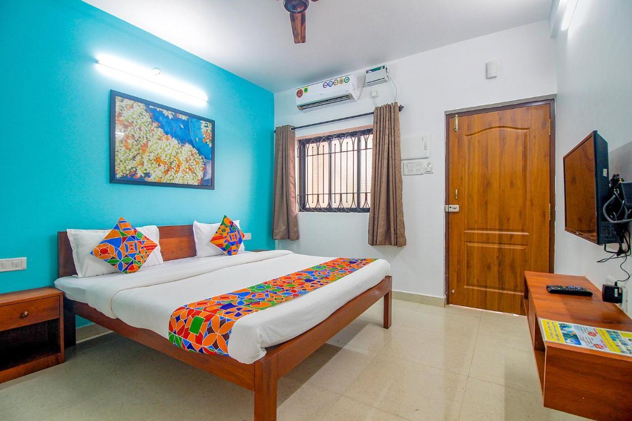 Fabescape Sk Studios With Pool & Gym, Arpora Old Goa Exterior foto