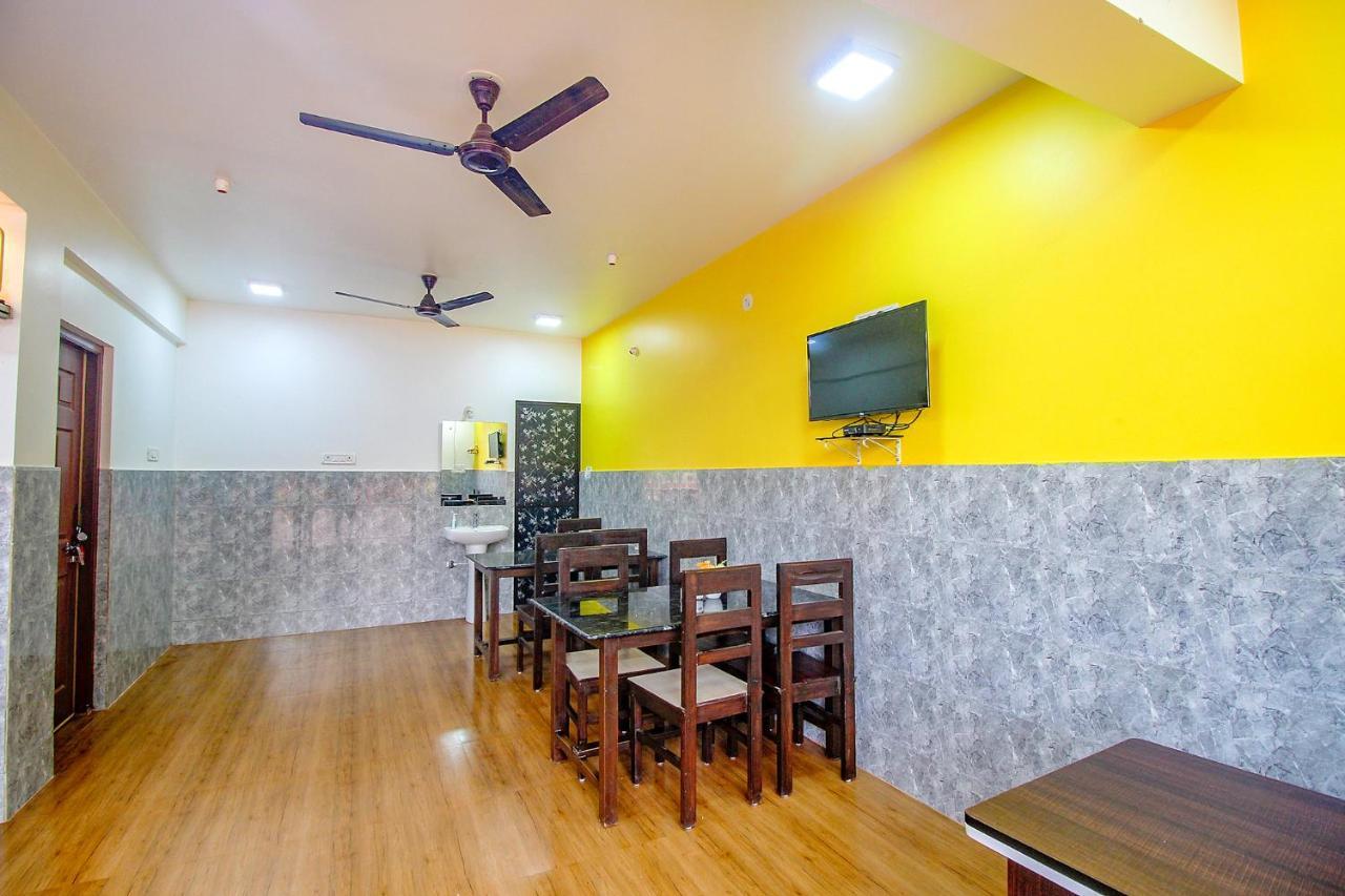 Fabescape Sk Studios With Pool & Gym, Arpora Old Goa Exterior foto